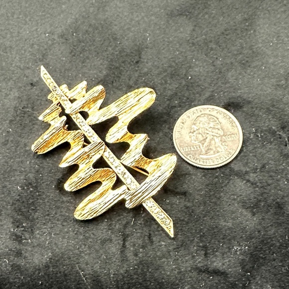 Gold and Silver Abstract Brooch - Picture 6 of 6